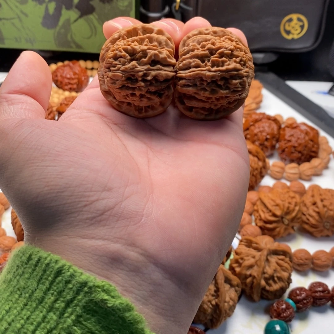 文玩核桃手串44四座楼