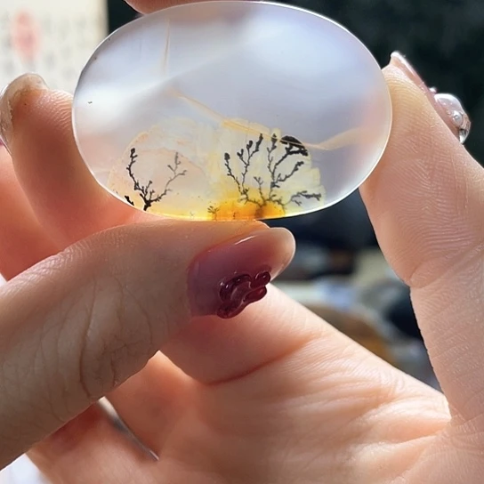 玛瑙/玉髓颈饰未镶嵌