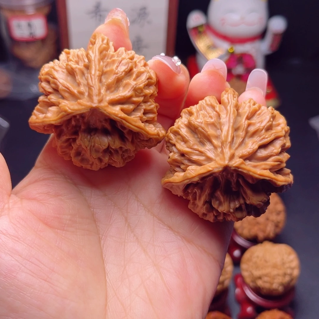吊坠文玩核桃全品巨重帝王大奔