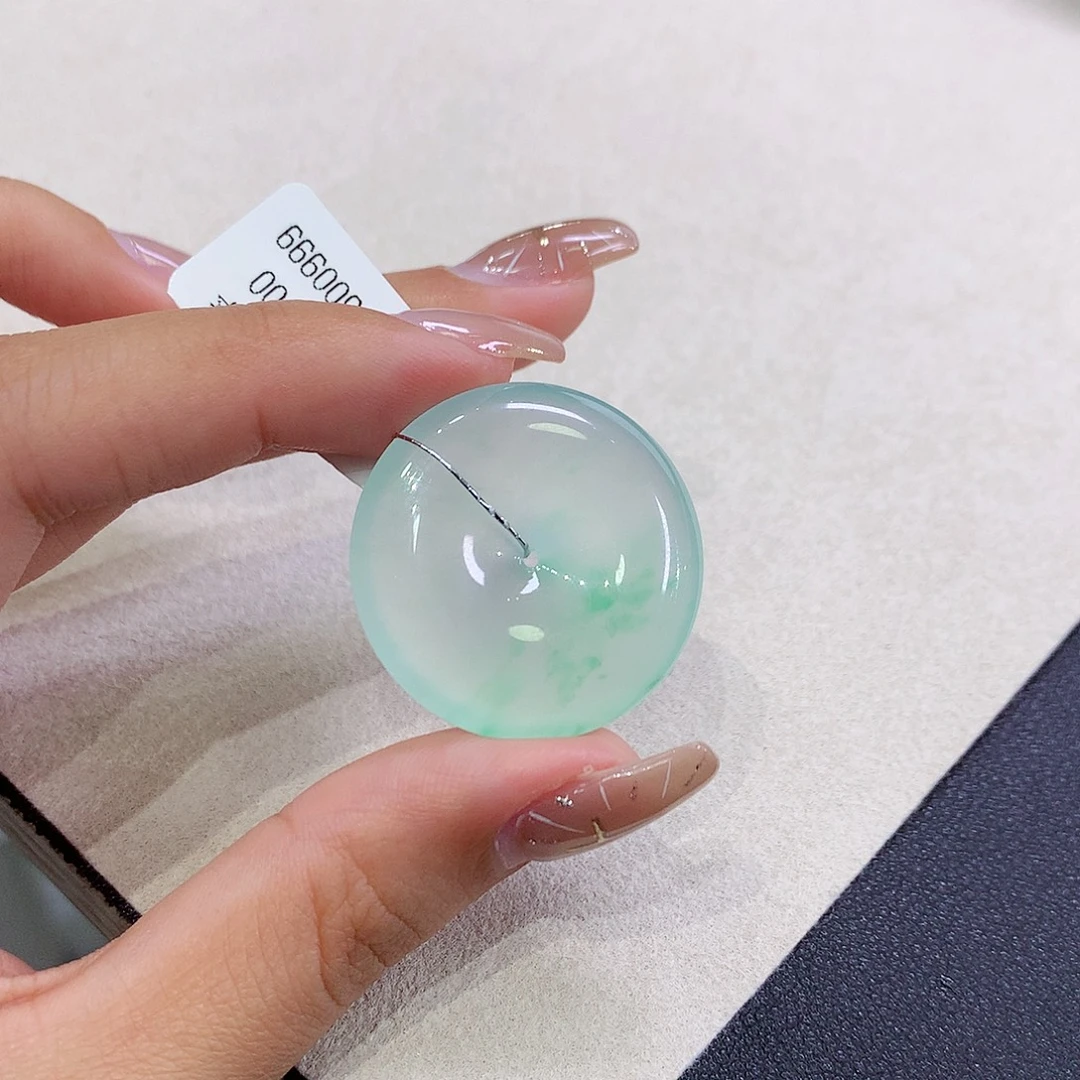 翡翠未镶嵌吊坠(不含链)29.6-5.9