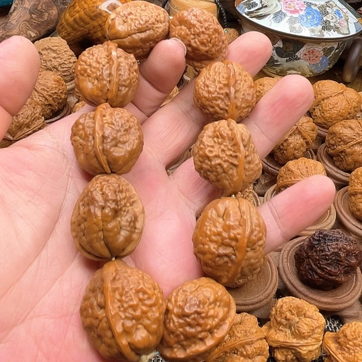 好***你吊坠文玩核桃山羊王