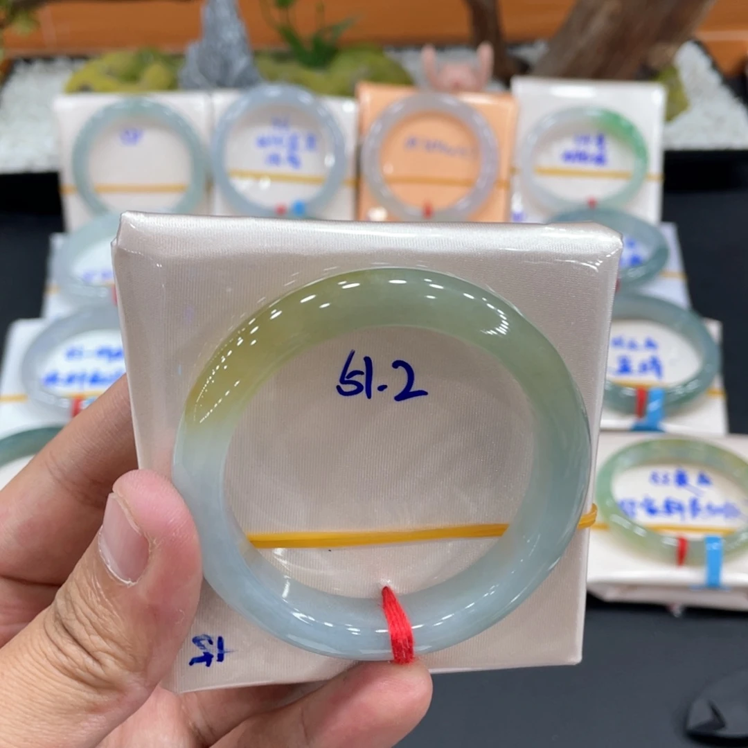 未镶嵌手镯翡翠缅甸翡翠