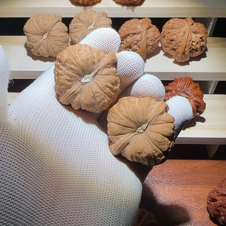 吊坠文玩核桃精品42尺寸凹底网红南瓜墩