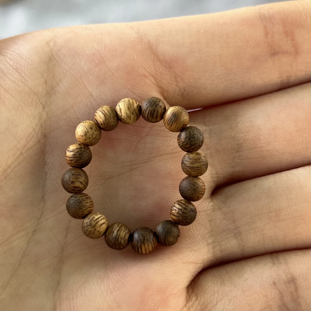 奇楠沉香戒指碎屑多样性发一J002