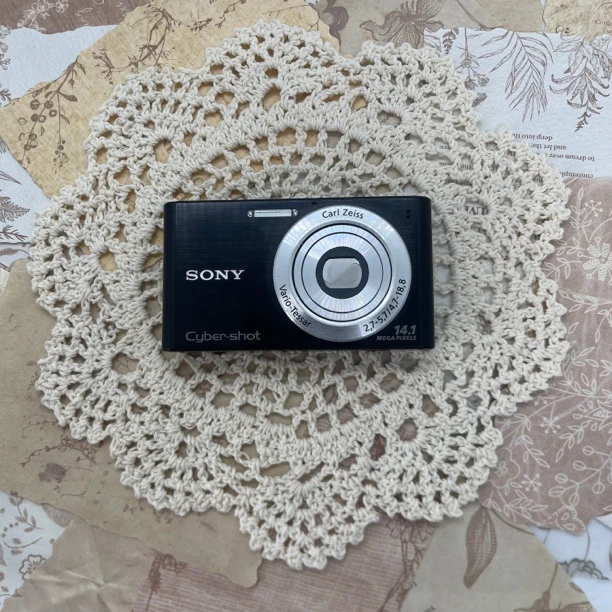 9新 Sony/索尼 索尼w320 1420万像素 人像好看