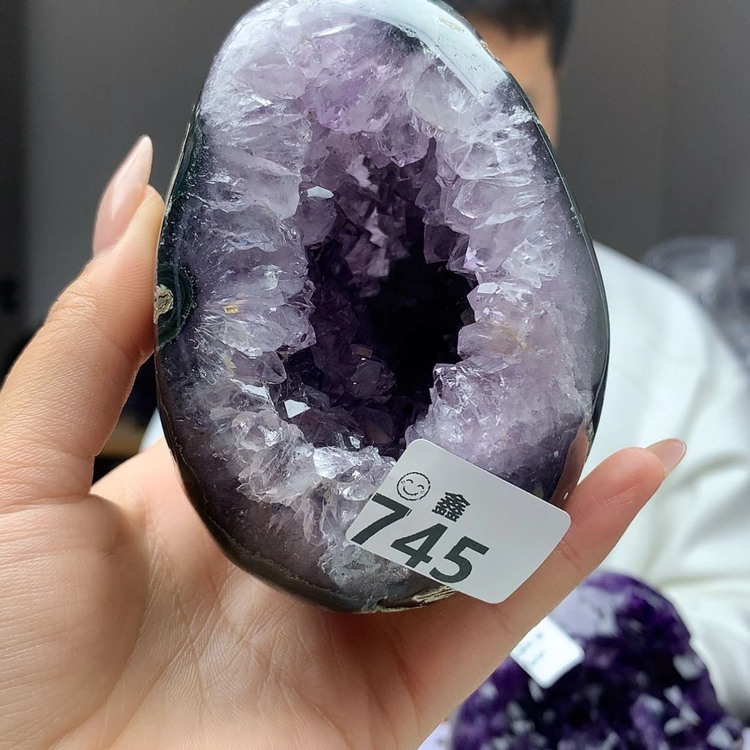 未镶嵌大型摆件（非配饰）水晶