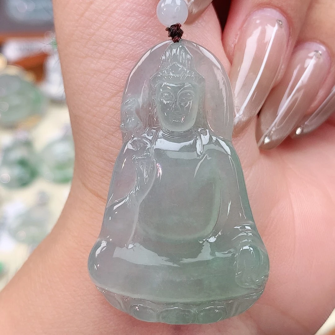 颈饰未镶嵌翡翠观音