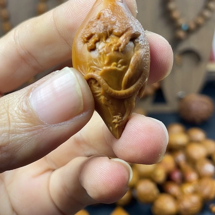 风****手串/手链橄榄核纯手工雕刻老虎单子