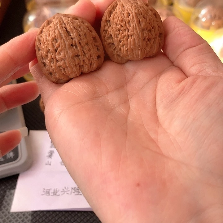 文玩核桃吊坠34尺红玛瑙