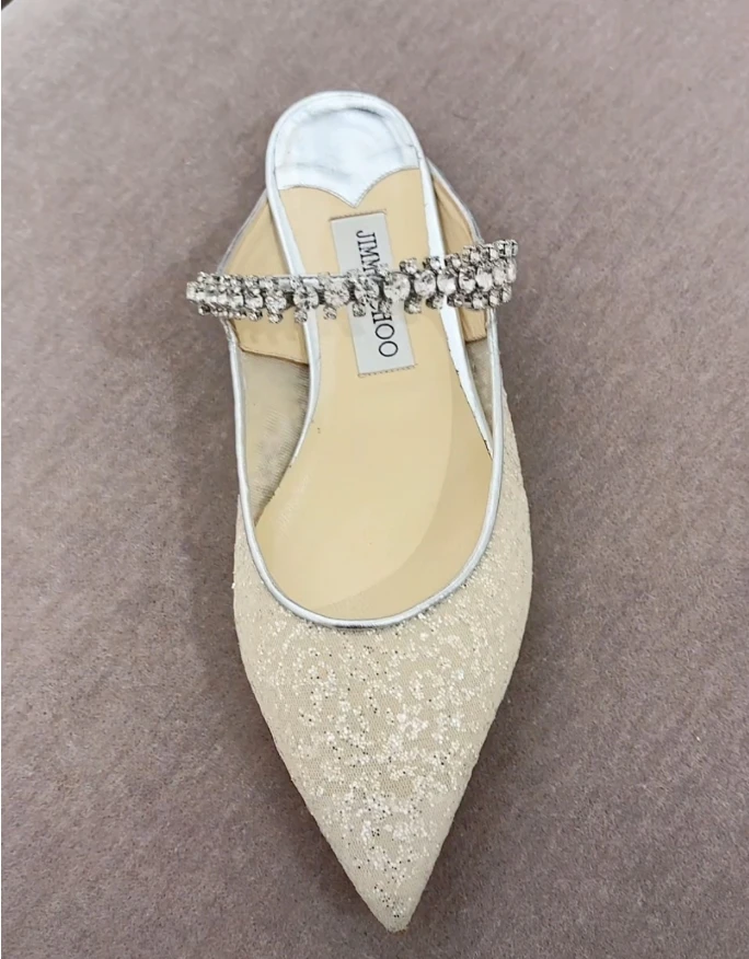 全新未使用 JIMMY CHOO/吉米周 带钻一字带尖头平底鞋