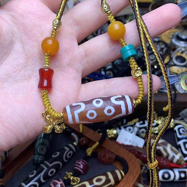 玛瑙/玉髓发一条未镶嵌