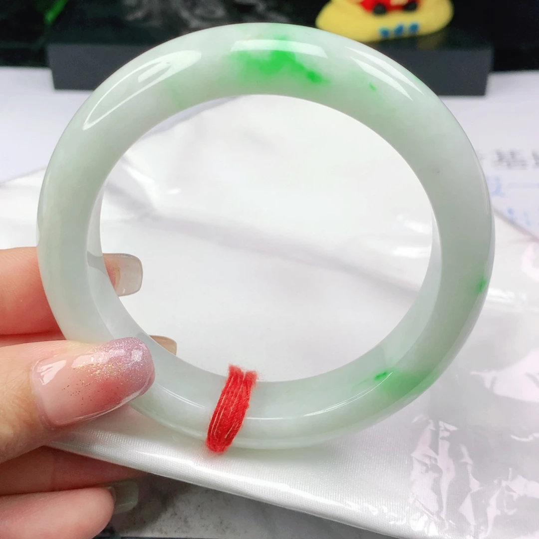 未镶嵌手镯翡翠正