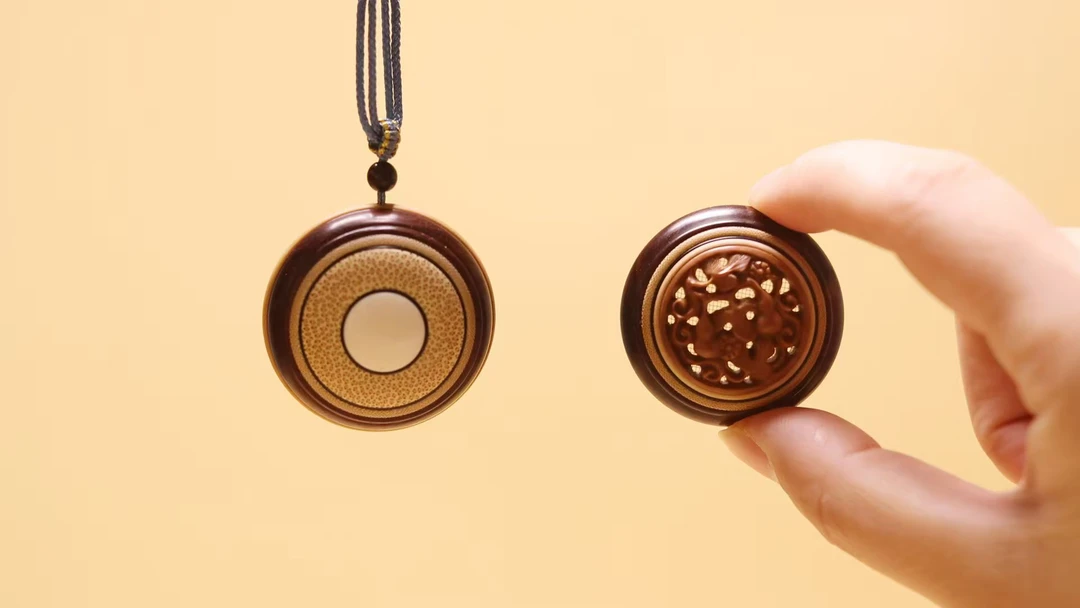 DC303-1印度小叶紫檀圆满香囊挂件