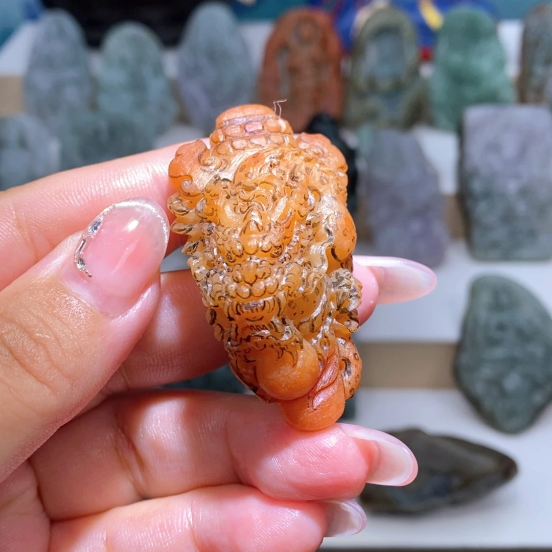墩***3定制翡翠未镶嵌私人订制红翡龙