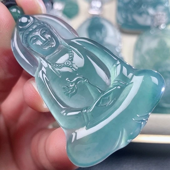 【闪购商品】翡翠颈饰未镶嵌天然翡翠