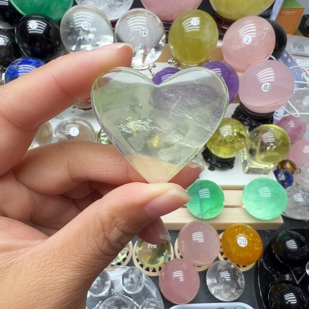 未镶嵌水晶珠宝半成品