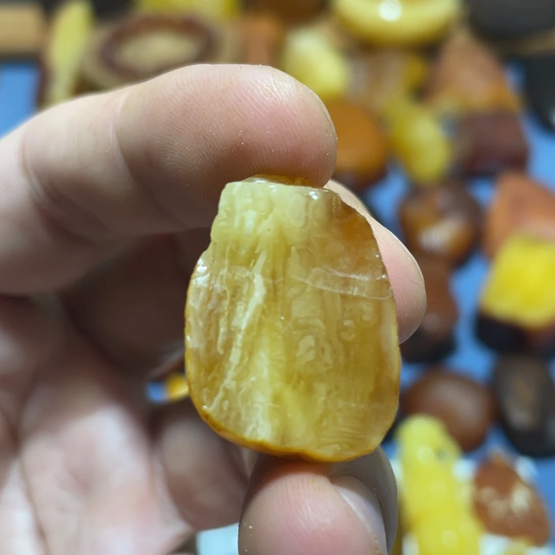 定制蜜蜡未镶嵌三通