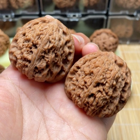 【闪购商品】吊坠文玩核桃南疆……