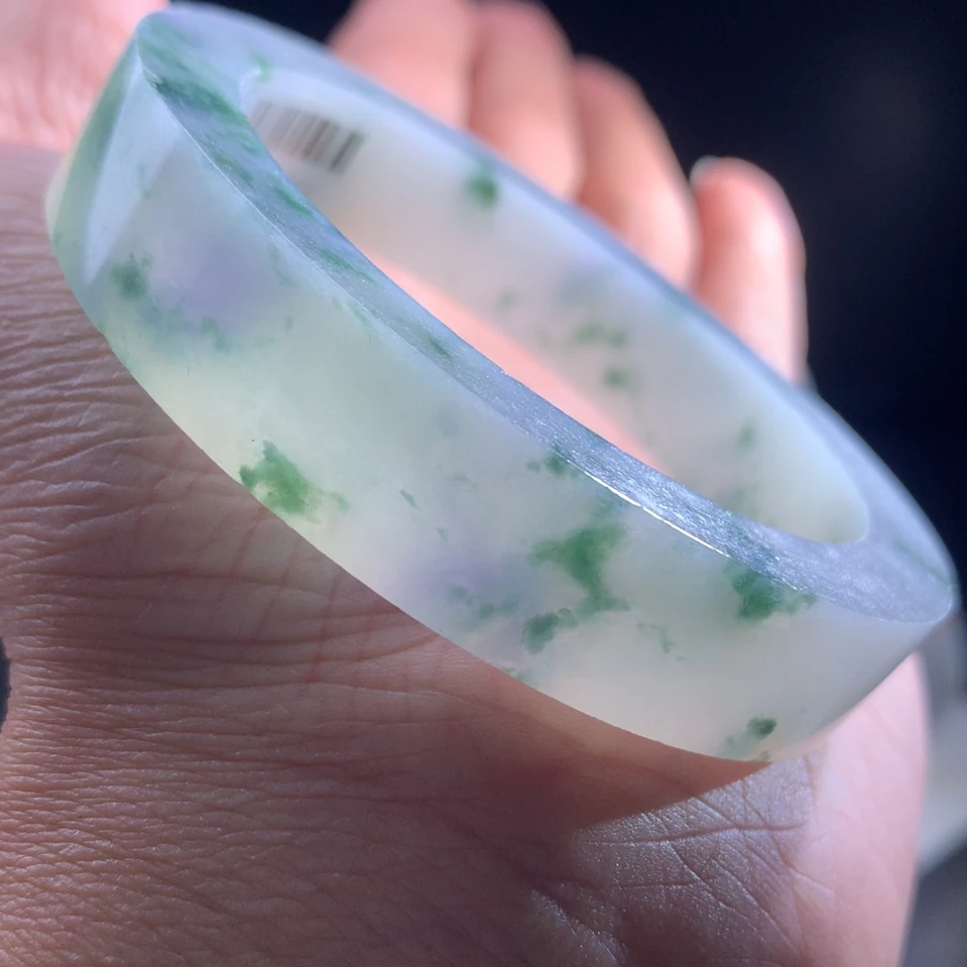 未镶嵌手镯定制翡翠