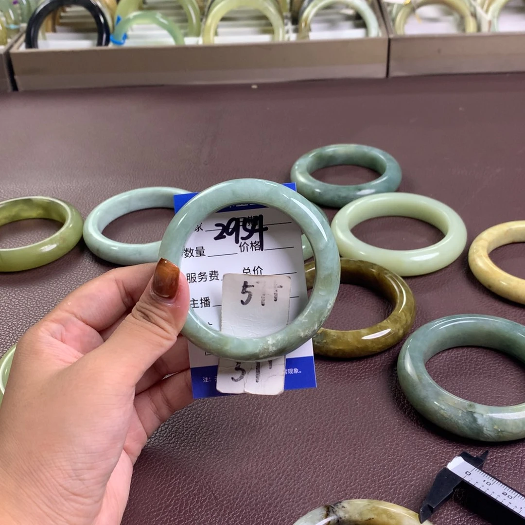 未镶嵌蛇纹石玉手镯2954