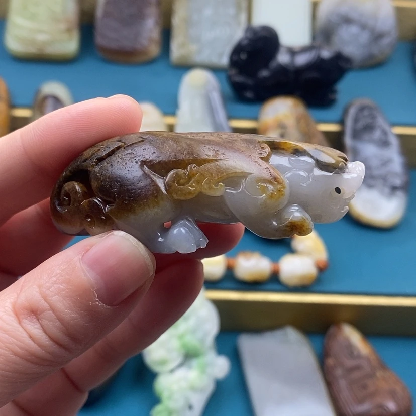 【闪购商品】未镶嵌和田玉把件护****神