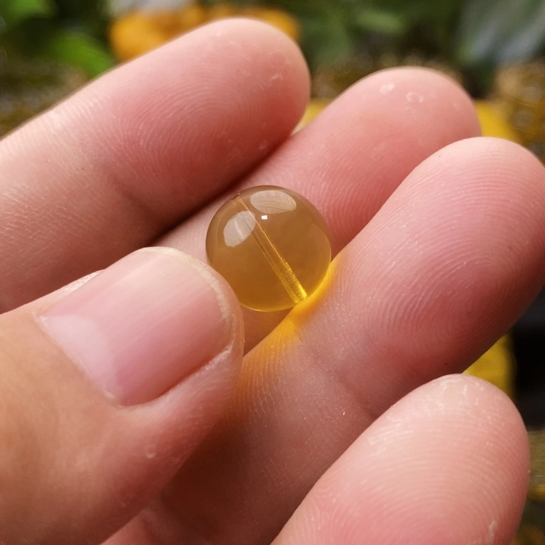 【闪购商品】未镶嵌颈饰蓝珀是***呀