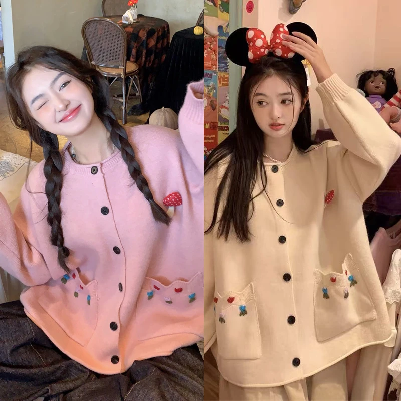 【福利】732甜美奶系学院风重工立体蘑菇口袋钩花针织开衫毛衣女