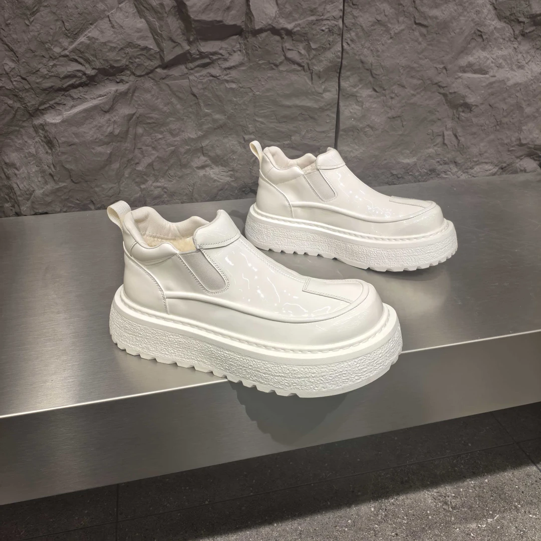 男鞋高端轻奢潮鞋欧美英伦风增高马丁靴男厚底一脚蹬靴子韩版短靴