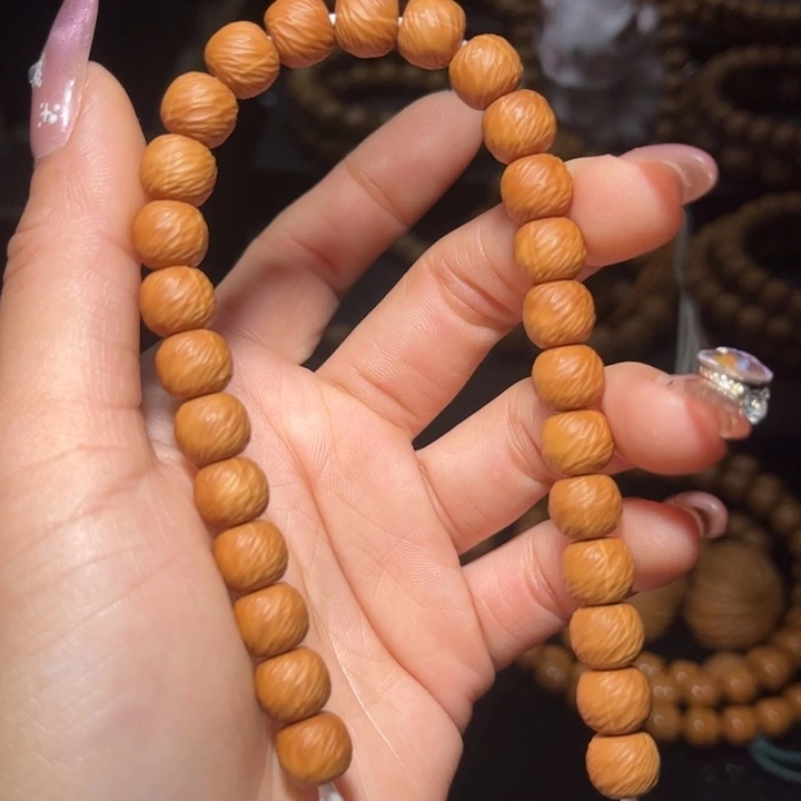 吊坠猴头核桃9+云锦手串全品无瑕无药