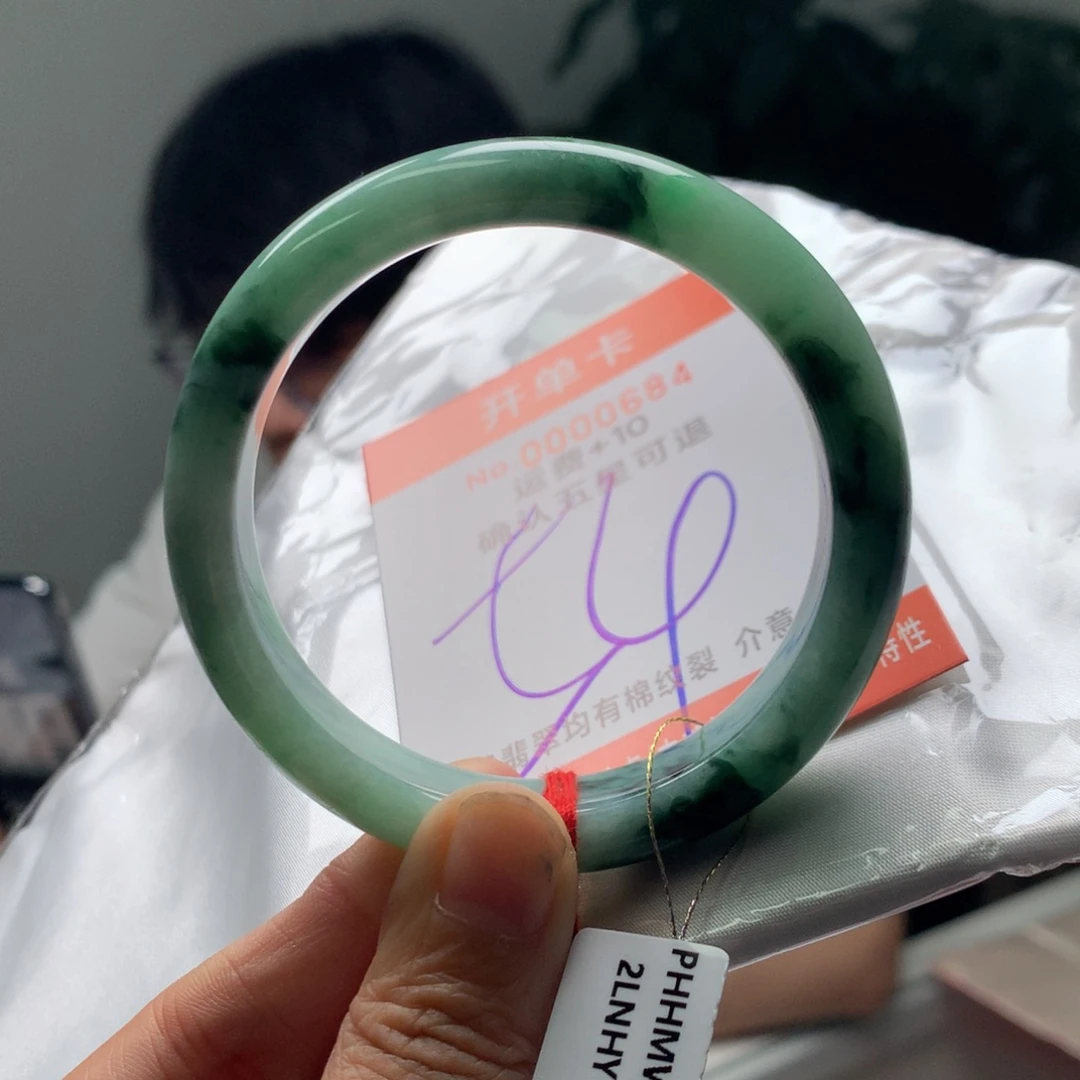 翡翠未镶嵌手镯hf