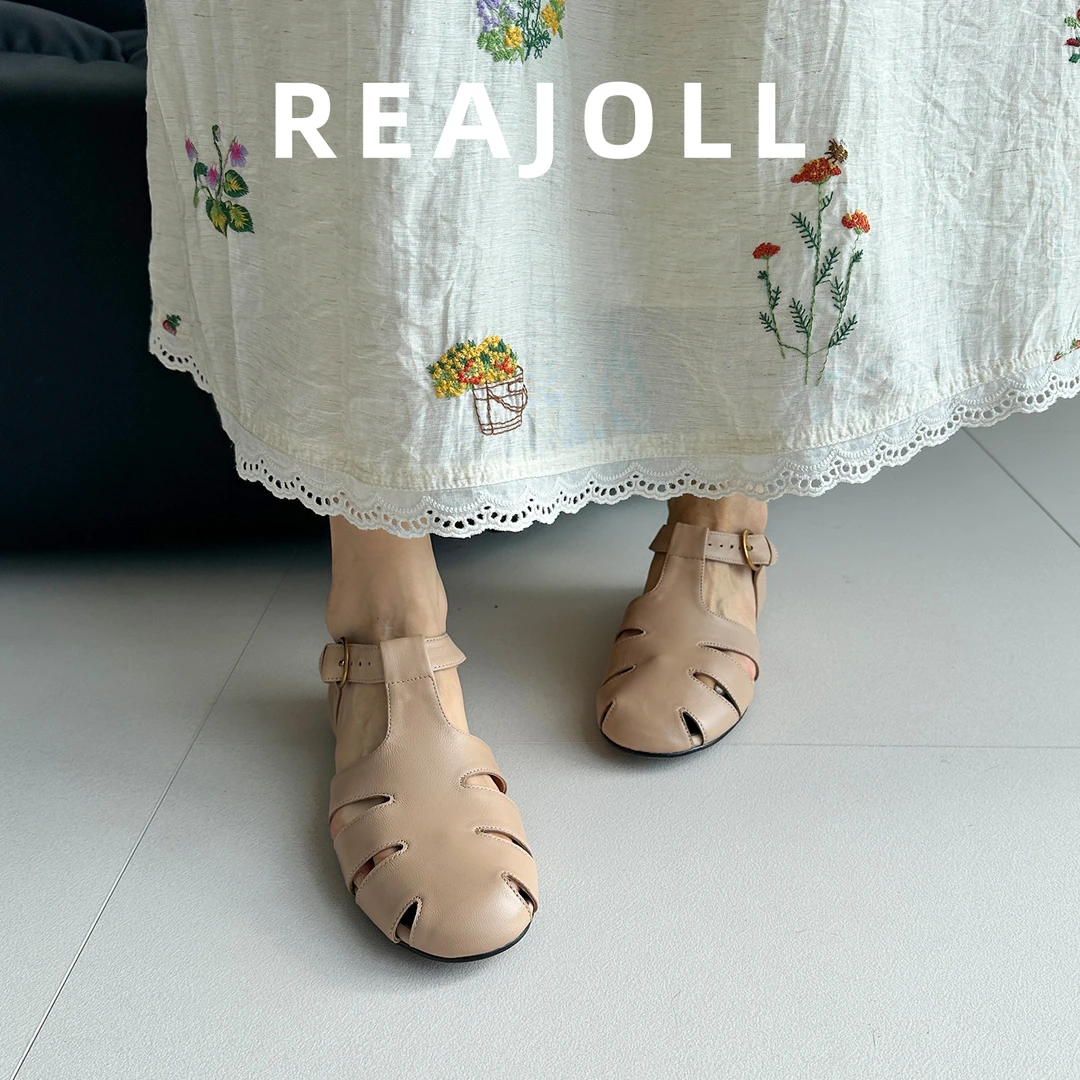 凉鞋女夏外穿2025新款法式罗马时尚包头小众不累脚仙女网红ins鞋