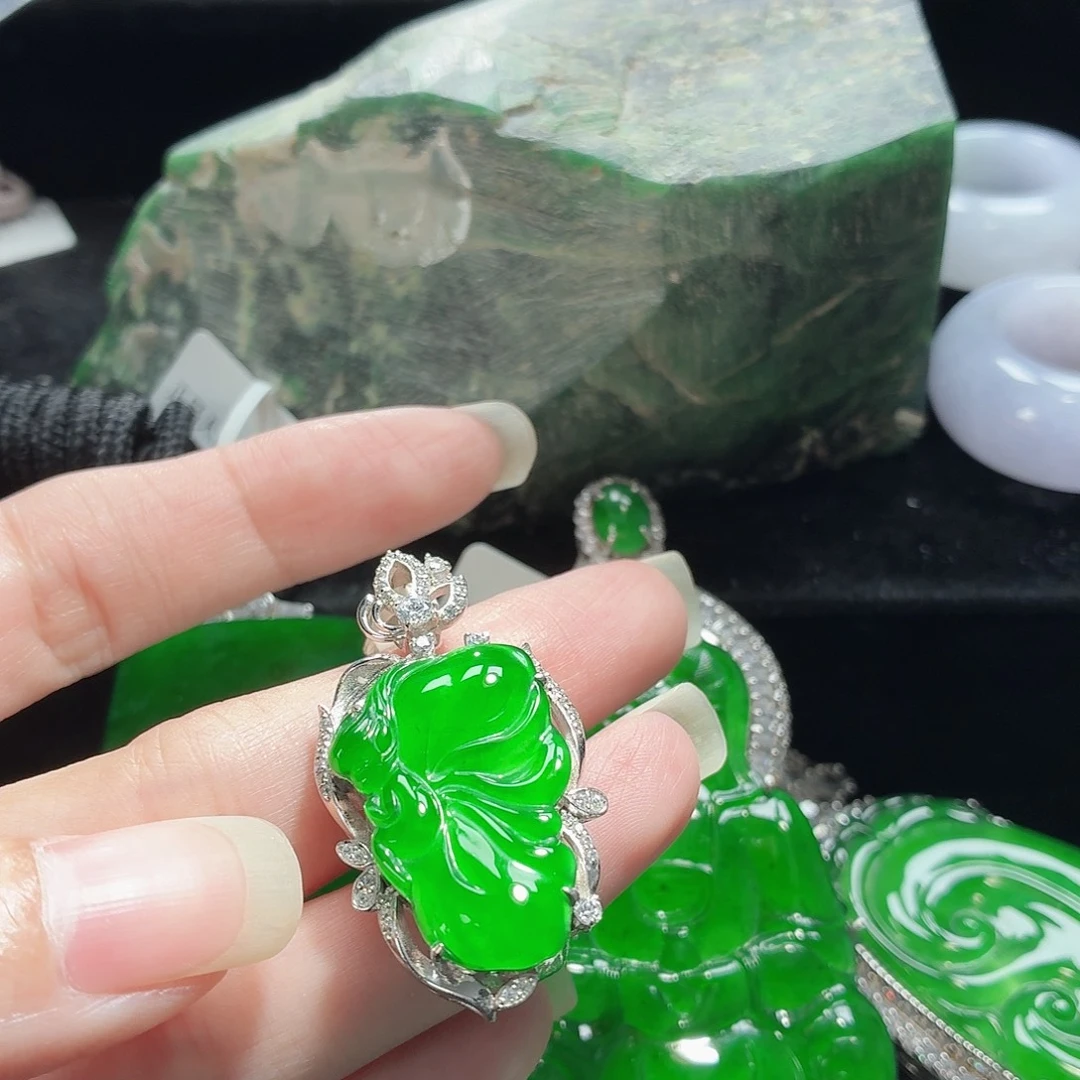 翡翠银S925镶嵌颈饰