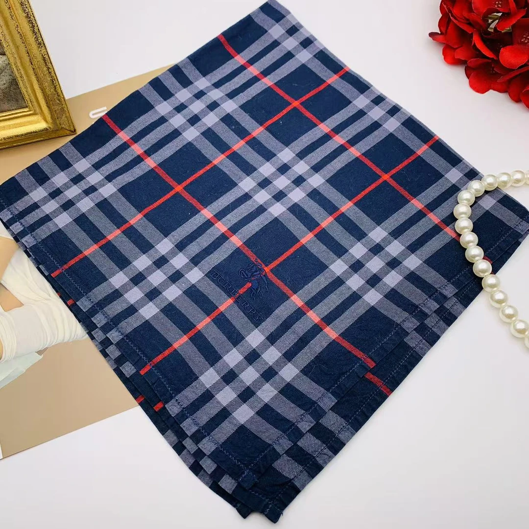 95新 BURBERRY/博柏利 海囤/巴宝莉/丝巾/yy06428