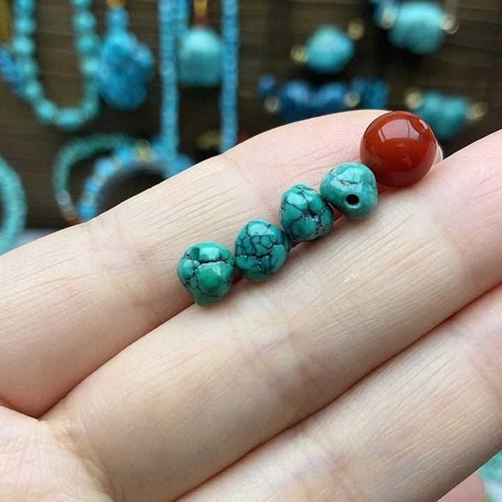 南红玛瑙未镶嵌珠宝奇石