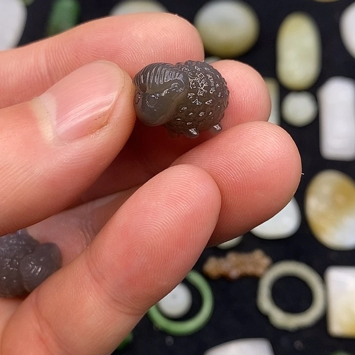 和田玉颈饰未镶嵌c****儿