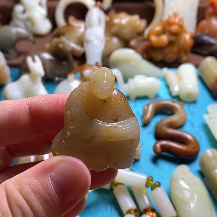 和田玉挂件未镶嵌