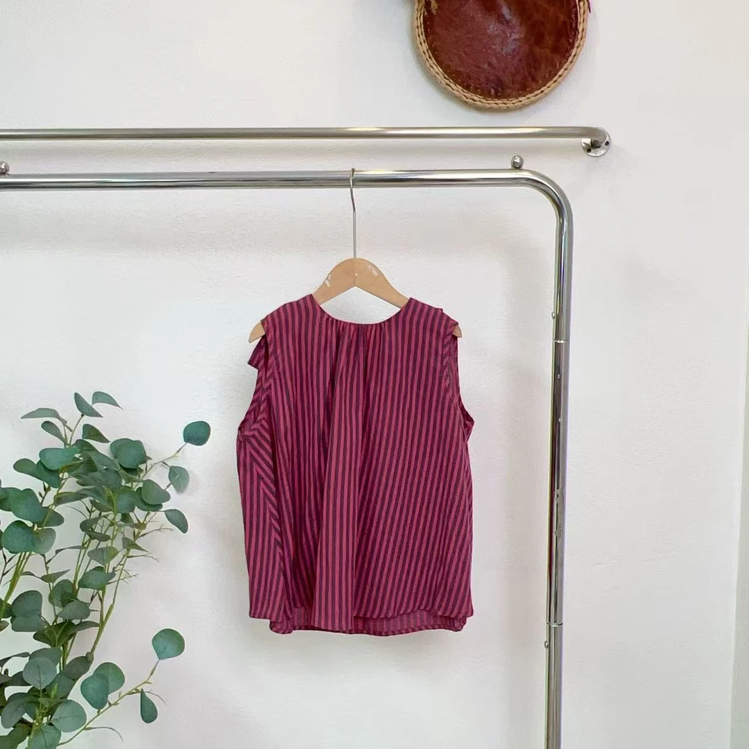 2561帕灰棕/蜜桃红组无袖小衫