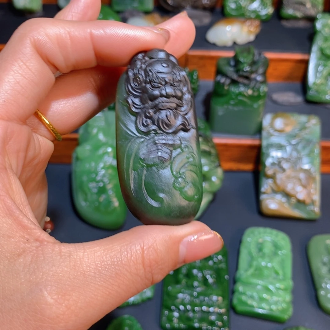 和田玉颈饰未镶嵌粤*