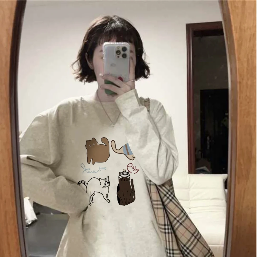 动物8791休闲减龄卫衣女秋冬新款内搭保暖上衣