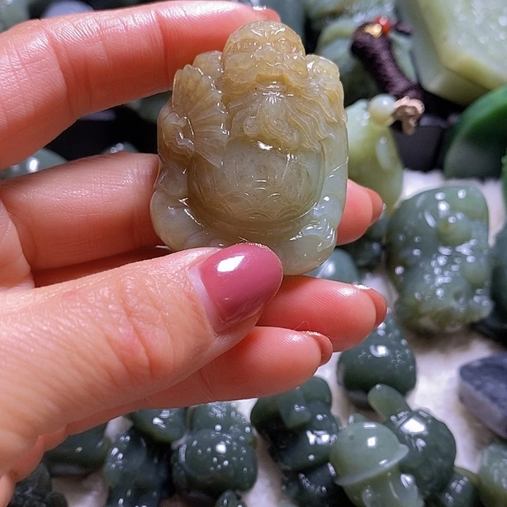 未镶嵌和田玉（糖玉）珠宝奇石