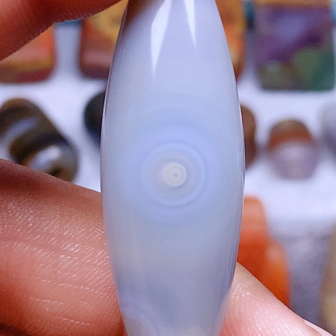 未镶嵌玛瑙/玉髓珠宝奇石