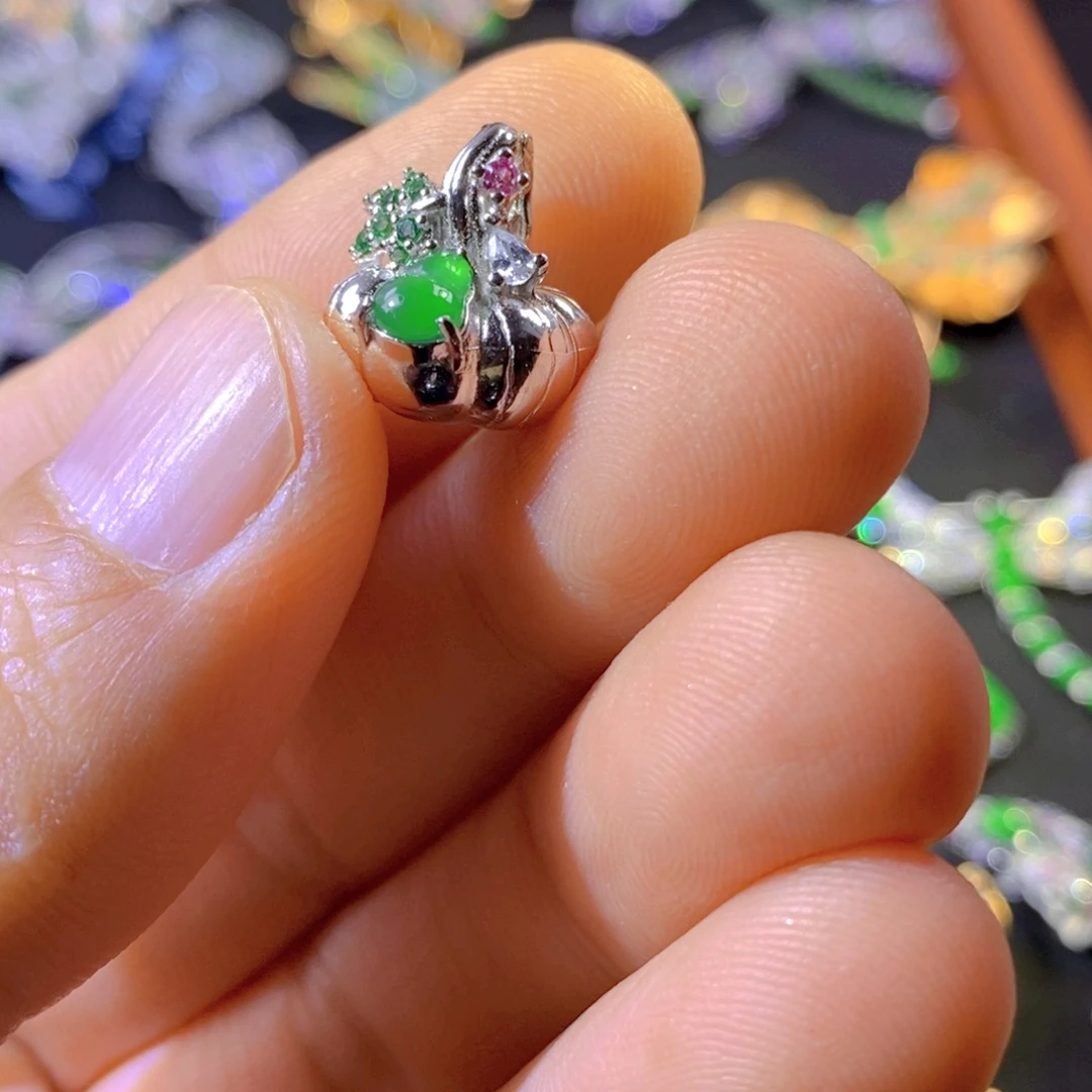 翡翠银S925镶嵌颈饰