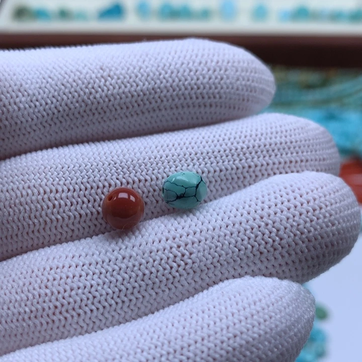 南红玛瑙未镶嵌珠宝奇石