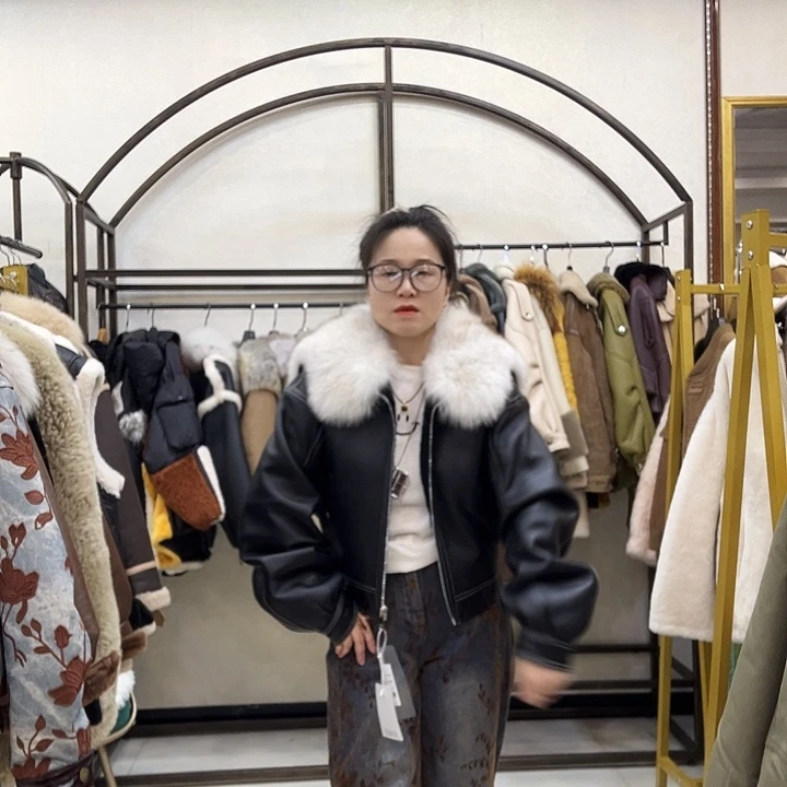 真皮皮衣皮毛一体天使之翼120斤以内