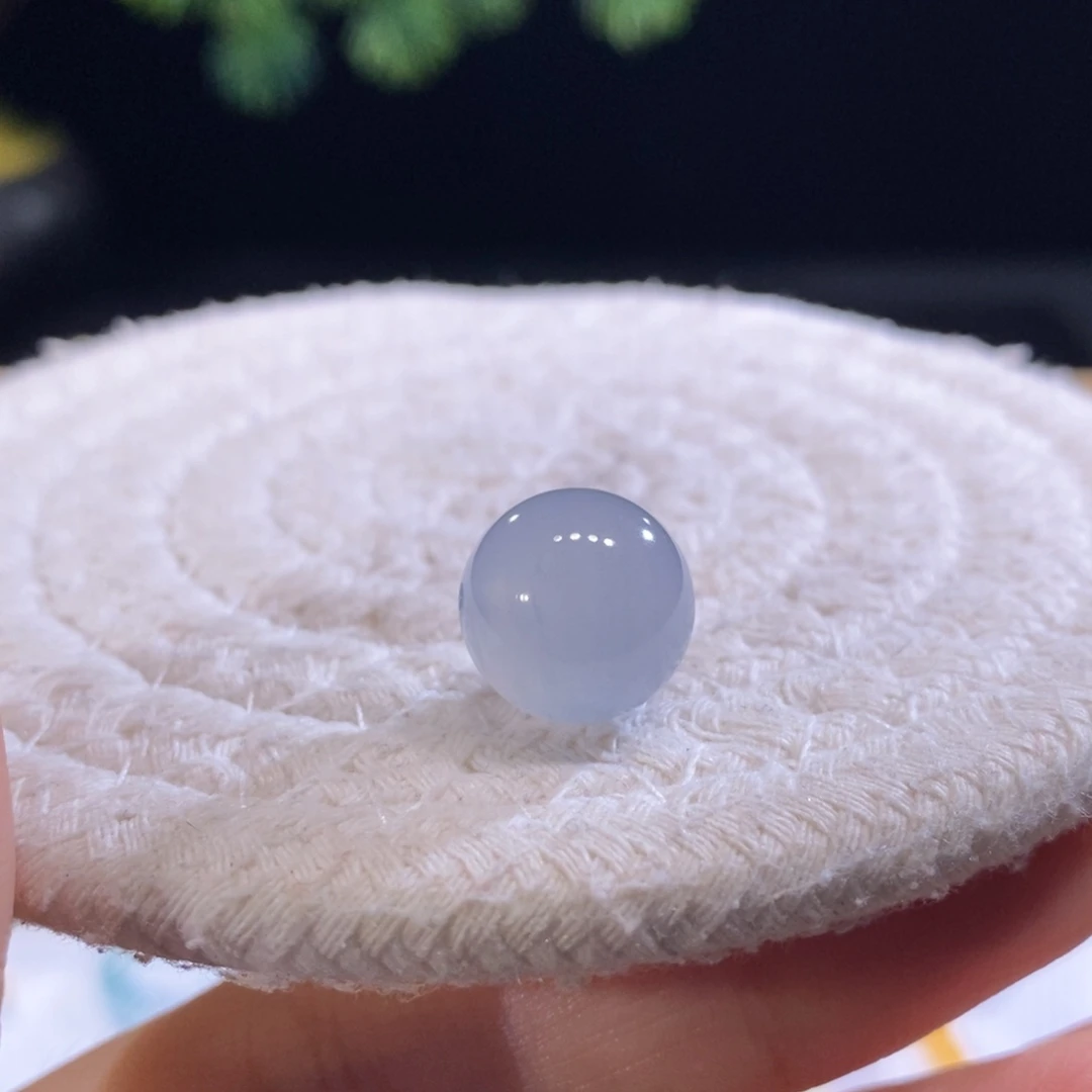 翡翠未镶嵌颈饰翡翠天空蓝圆珠13+mm