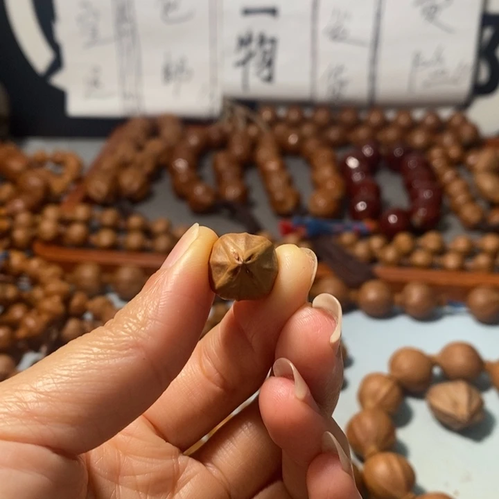 情***单手串橄榄核13精品蒜头小红铁4花3通