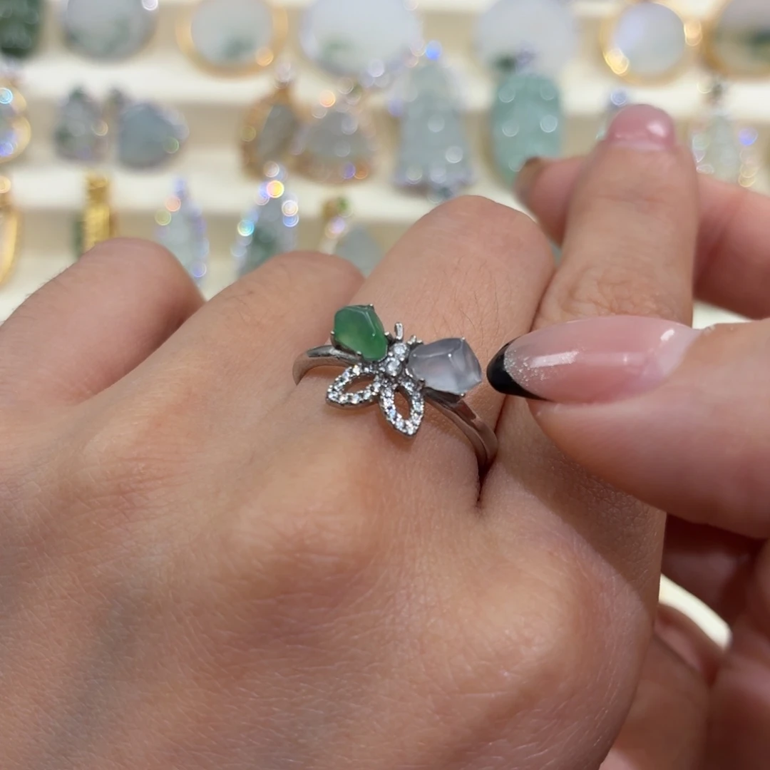 翡翠银S925镶嵌颈饰戒指