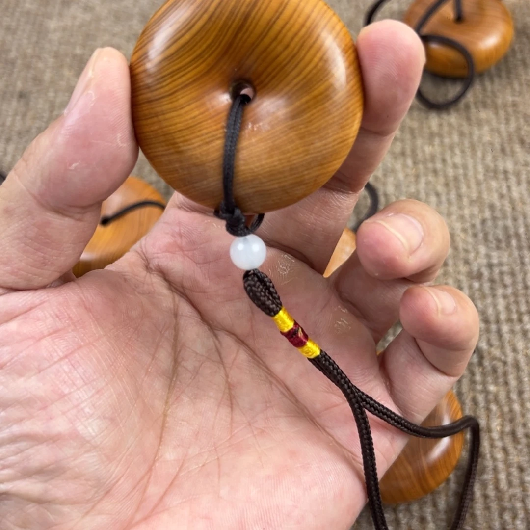 木崖柏陈化平安扣5.0。。。。。。。