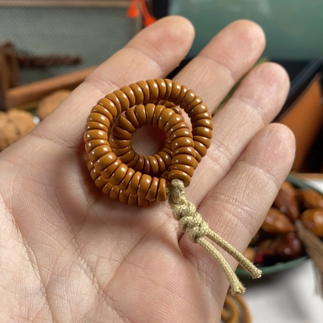 【闪购商品】橄榄核手串大***飞无标签59藏切