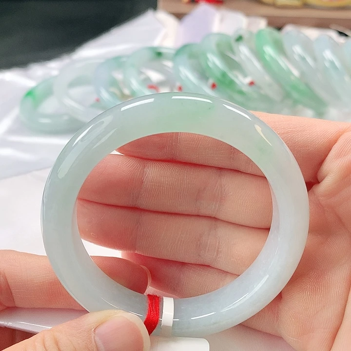 未镶嵌手镯翡翠缅甸A货翡翠手镯